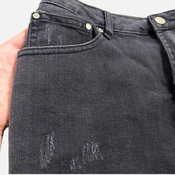 Revamped brand Black denim mini skirt with fringe detail #festivalvibes nwt - Picture 4 of 8